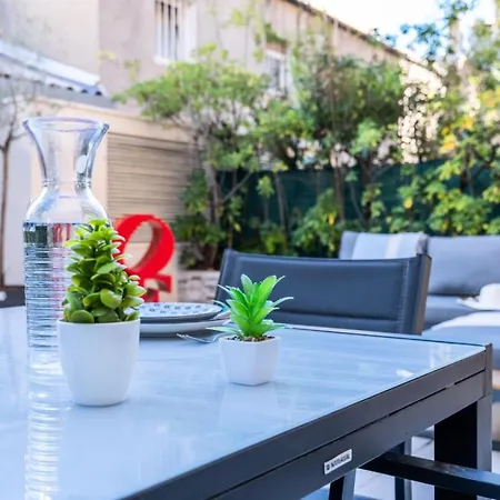 Apartment Rare ! Avec Terrasse A 5 Min A Pied Du Palais - Rare ! Avec Terrasse A 5 Min A Pied Du Palais Mae-2433