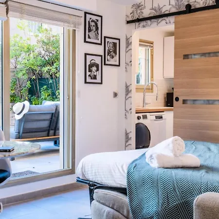 Apartament Rare ! Avec Terrasse A 5 Min A Pied Du Palais - Rare ! Avec Terrasse A 5 Min A Pied Du Palais Mae-2433